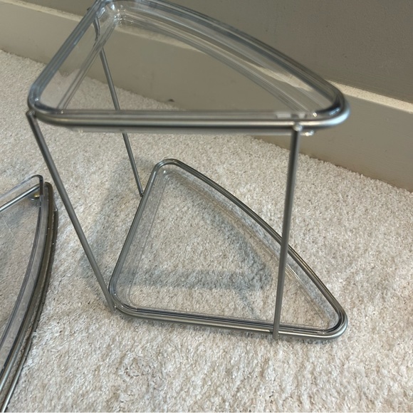 Two Tier Clear Corner Shelves - Set of 2 - Picture 13 of 16